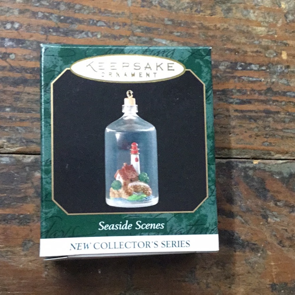 Hallmark Seaside Scenes Ornament 1999